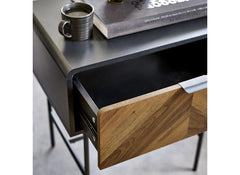 Avin Lamp Table - detail