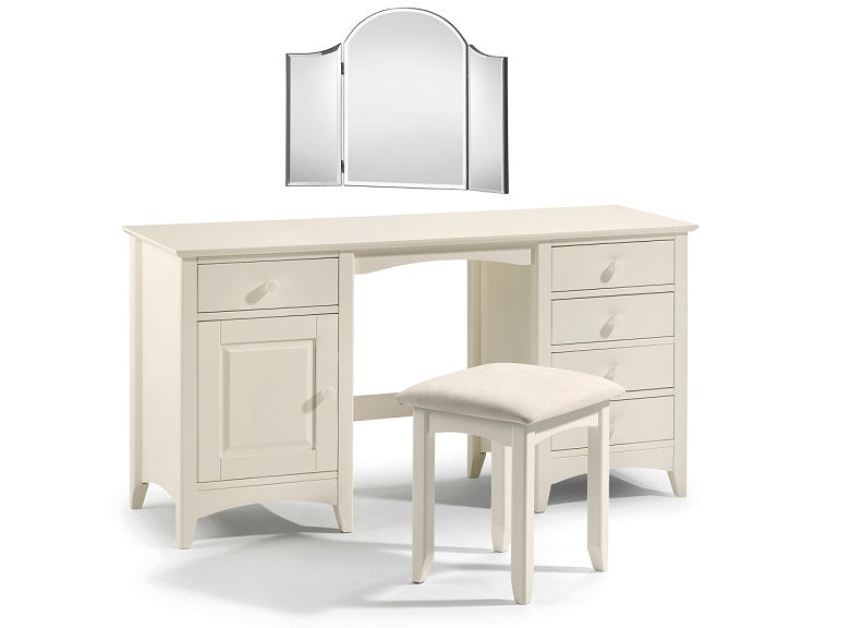 Canto Triple Mirror W/Cameo Bedroom items