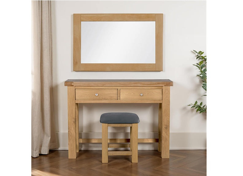 Delaney Bedroom Vanity Set