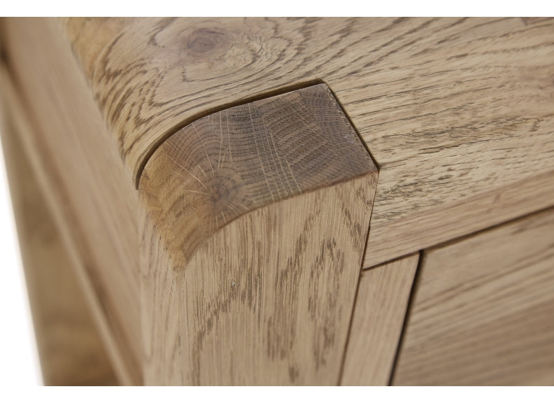 Edson 2+3 Chest Of Drawers - detail