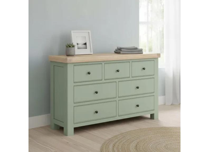 Salcombe Sage 3+4 Chest room