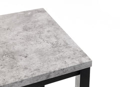 Staten Drinks Table - top