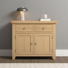 Windsor 2 Door 2 Drawer Sideboard – Natural Oak (WBF)