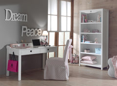 Amori Bookcase Room
