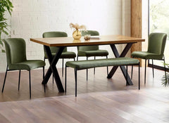 Aron Table & Leonie Chair/Bench - room