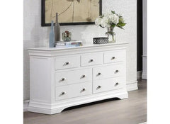 Bella White 3+4 Chest - room