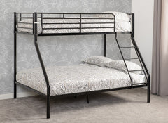 Tandi Black Triple Sleeper - room