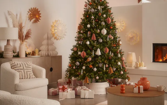 How to Give Your Home a Retro Luxe Look This Christmas