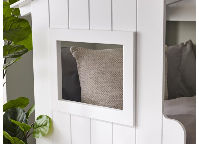 Acorn Treehouse Bed - window