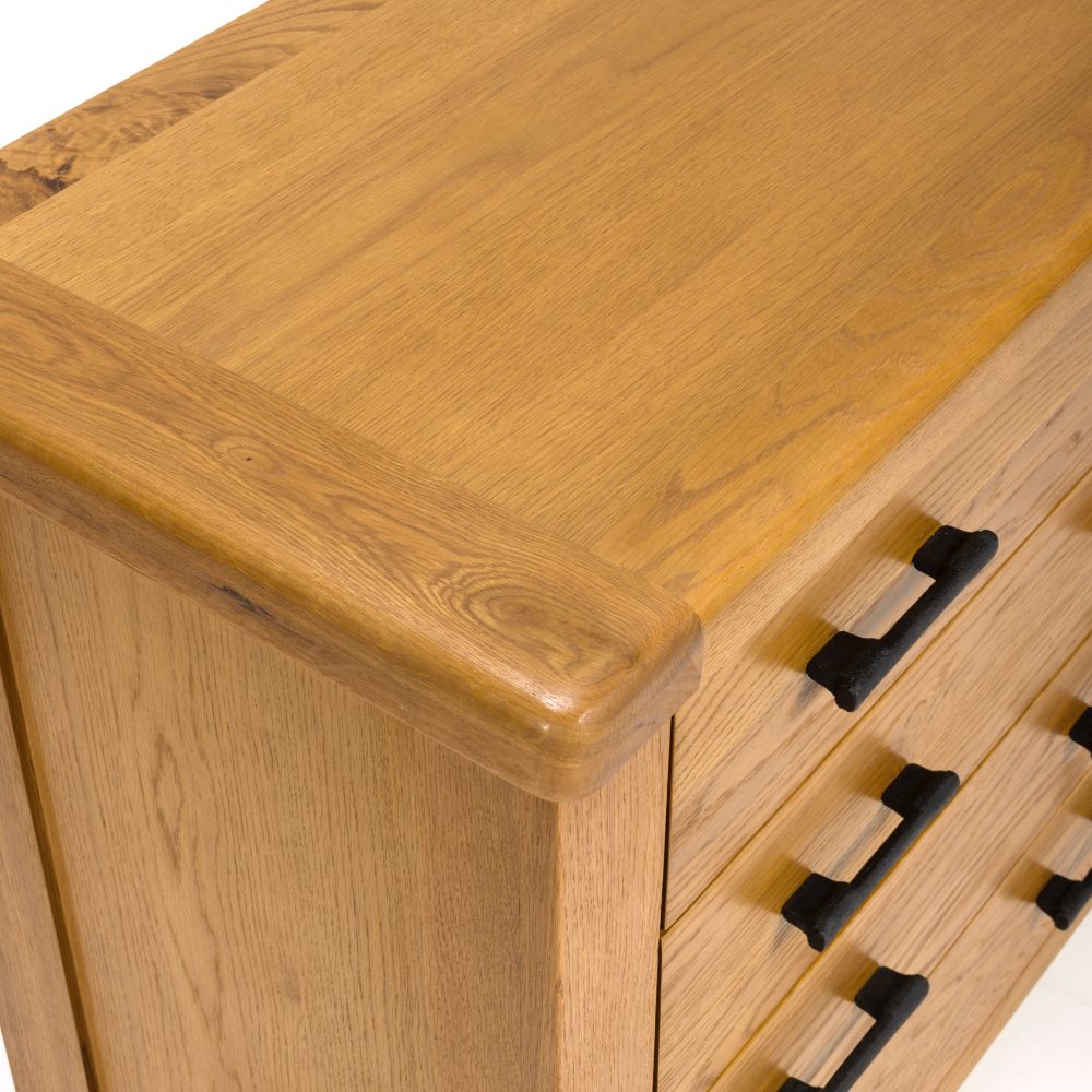 Hampshire 4 Drawer Chest - Image 5