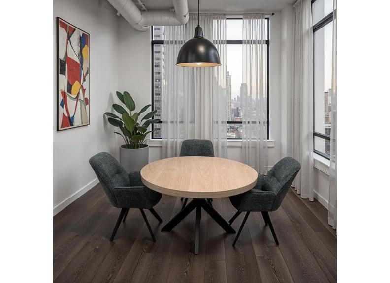 Manor Dining Tables