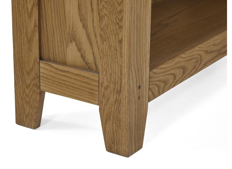 Burford Low Bookcase - leg