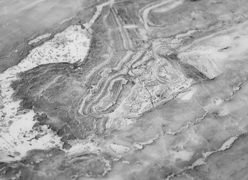 Tremmen Marble Top