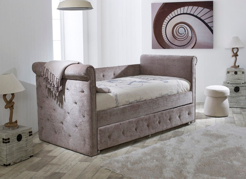 Zodiac Mink Day Bed - closed