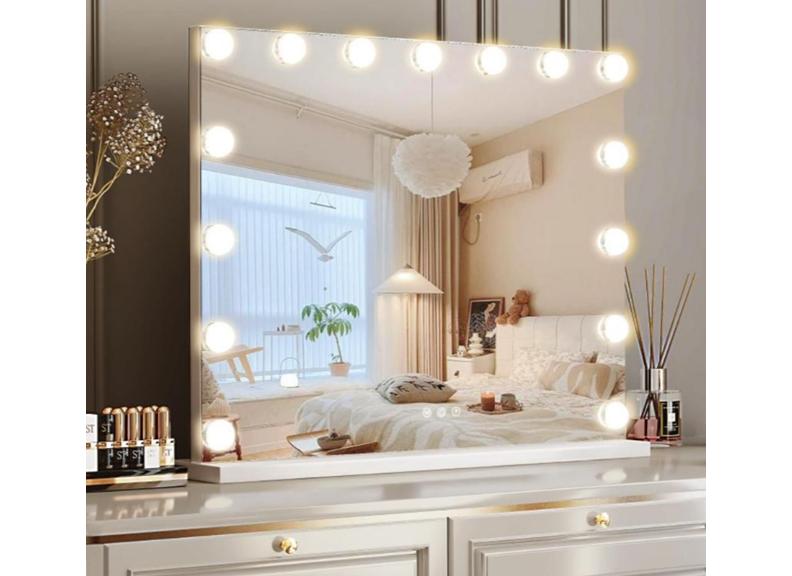 Hollywood Mirrors