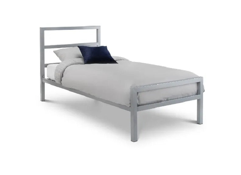 Soto Metal Bed