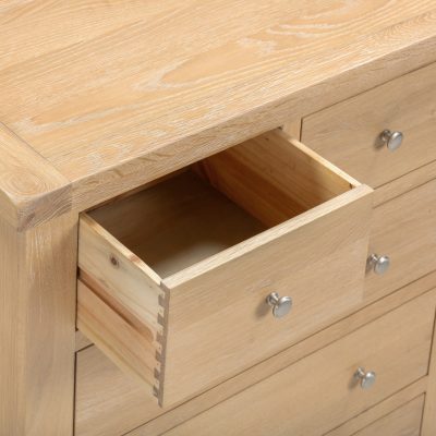 Windsor 3+2 Drawer Chest – Natural Oak with Smooth Glide Drawers (WBF)