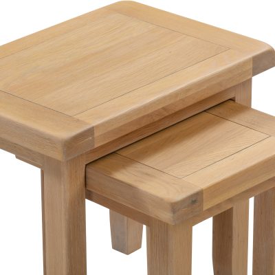 Windsor Nest of 2 Tables – Natural Oak Compact Design (WBF)