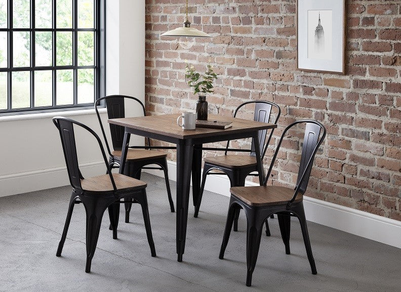 Grafton Square Table & 4 Grafton Chairs Roomset